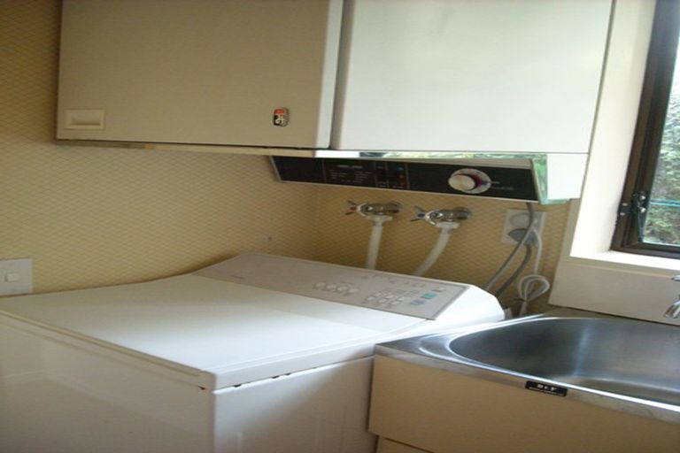 Photo of property in 1/199 Grant Road, Thorndon, Wellington, 6011