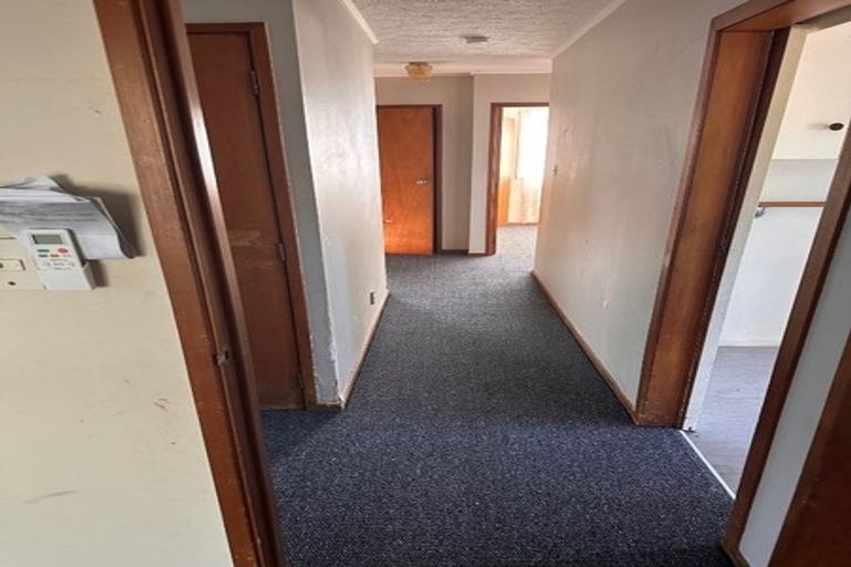 Photo of property in 5 Crispian Place, Weymouth, Auckland, 2103