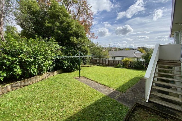 Photo of property in 66 Barbados Drive, Unsworth Heights, Auckland, 0632