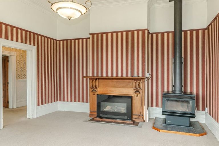 Photo of property in 9 Queen Street, Westport, 7825