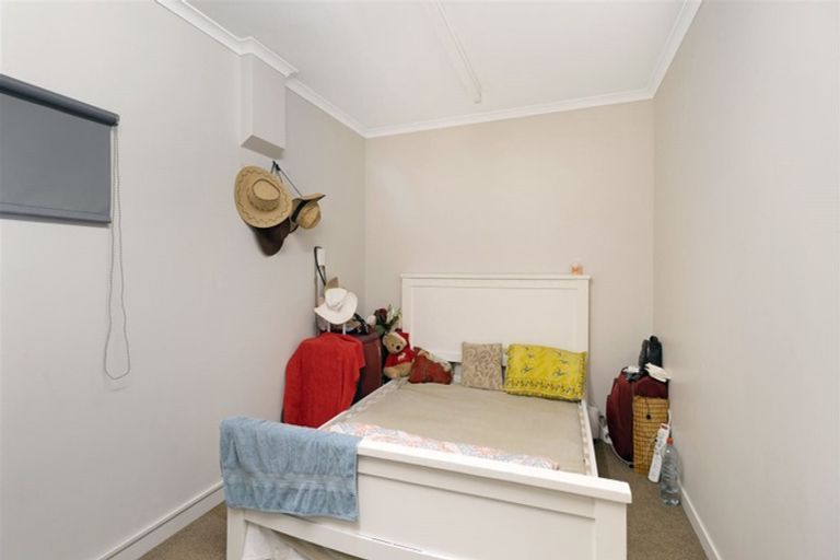 Photo of property in 151 Waimumu Road, Massey, Auckland, 0614