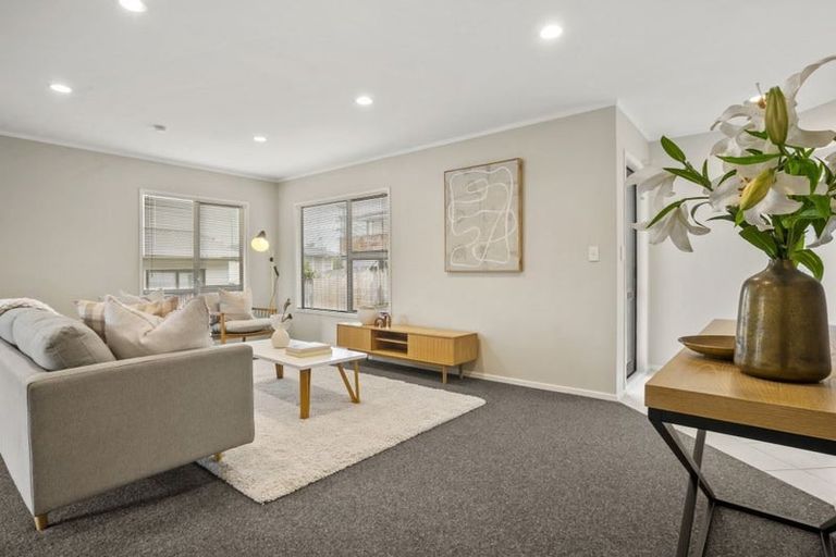 Photo of property in 116a Archers Road, Glenfield, Auckland, 0629