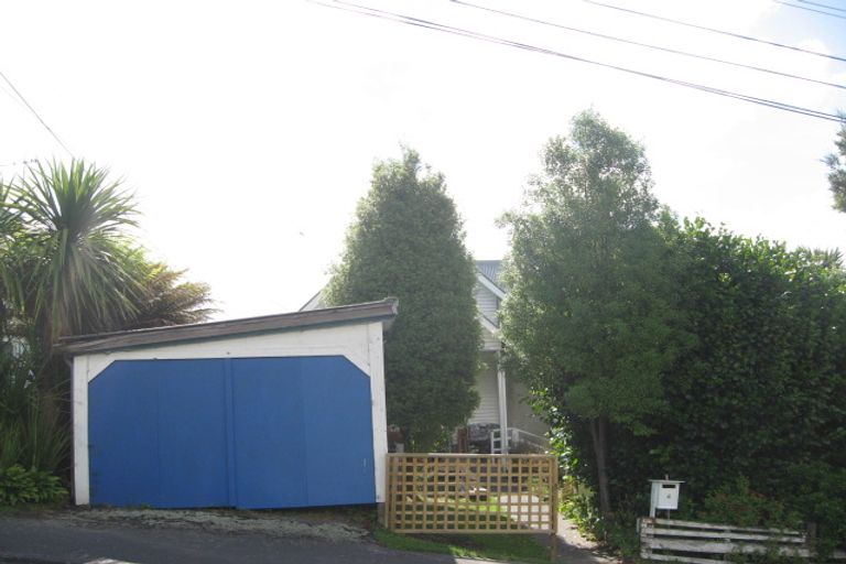 Photo of property in 4 Watson Street, Akaroa, 7520