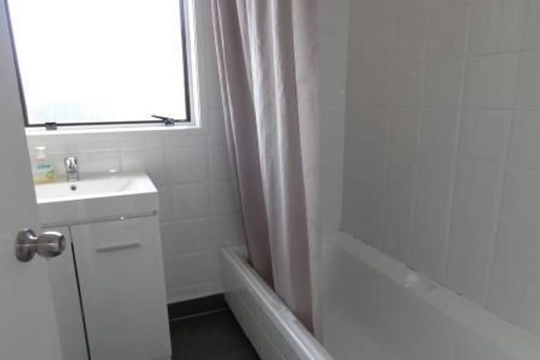 Photo of property in 9 Hillman Place, Ranui, Auckland, 0612