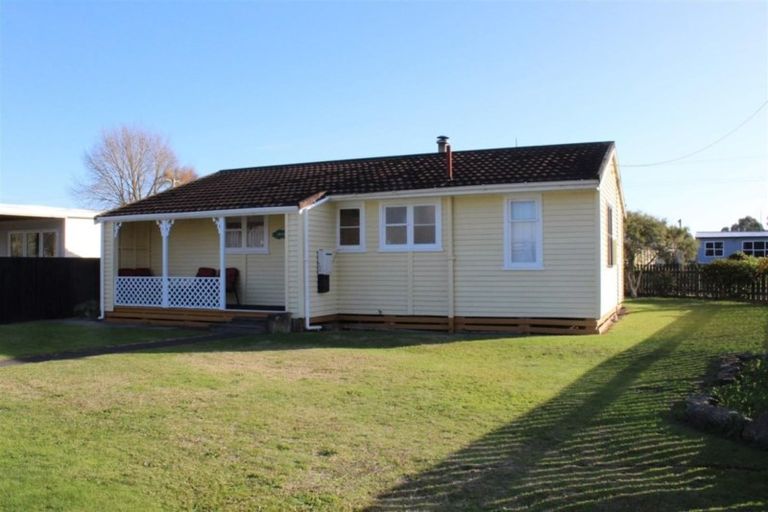 Photo of property in 18 Rangatira Drive, Mangakino, 3421