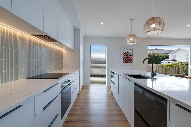 Photo of property in 35 Hewson Drive, Snells Beach, 0920