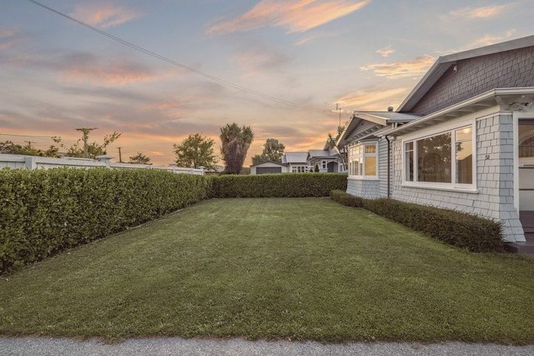 Photo of property in 51 Diamond Avenue, Spreydon, Christchurch, 8024