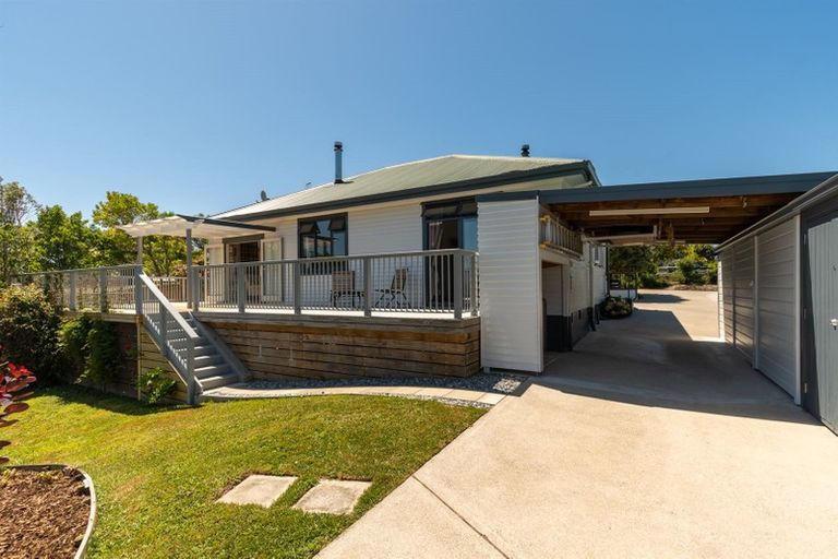 Photo of property in 211 Old Coach Road, Mahana, Upper Moutere, 7173