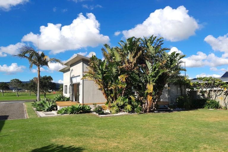 Photo of property in 329 Harbour Drive East, Matarangi, Whitianga, 3592