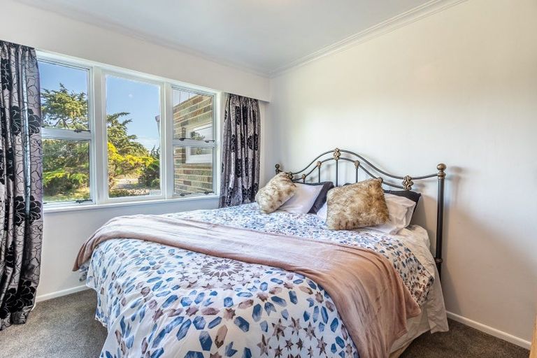 Photo of property in 131 Te Horo Beach Road, Te Horo, Otaki, 5581