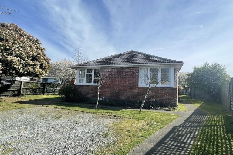 Photo of property in 13 Hillary Crescent, Upper Riccarton, Christchurch, 8041