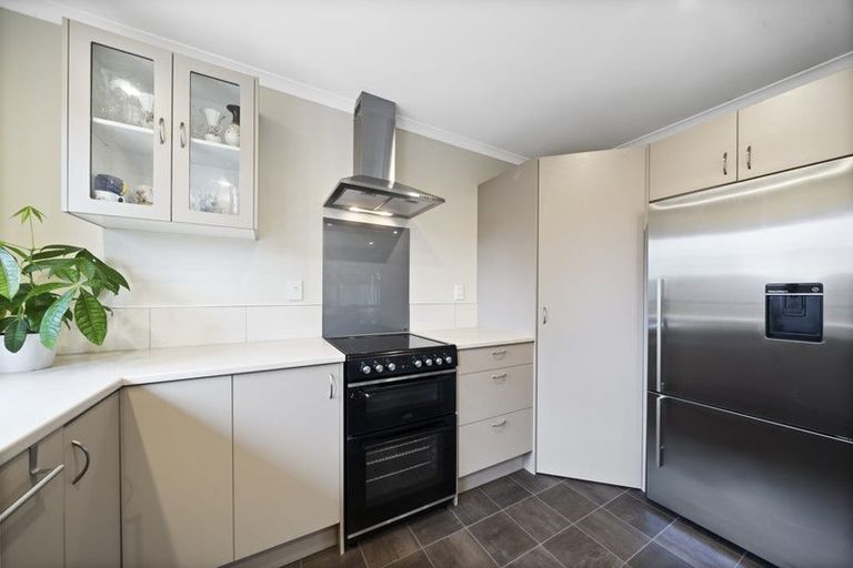 Photo of property in 24a Wakelin Street, Carterton, 5713