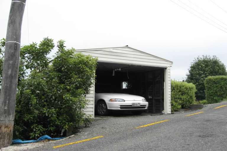 Photo of property in 15 Days Road, Lyttelton, 8082