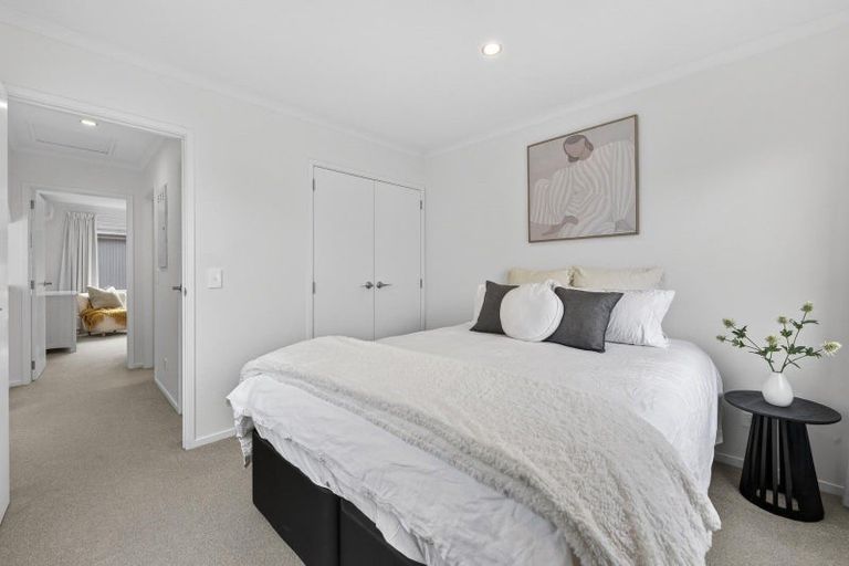 Photo of property in 16 Frank Gill Road, Hobsonville, Auckland, 0616