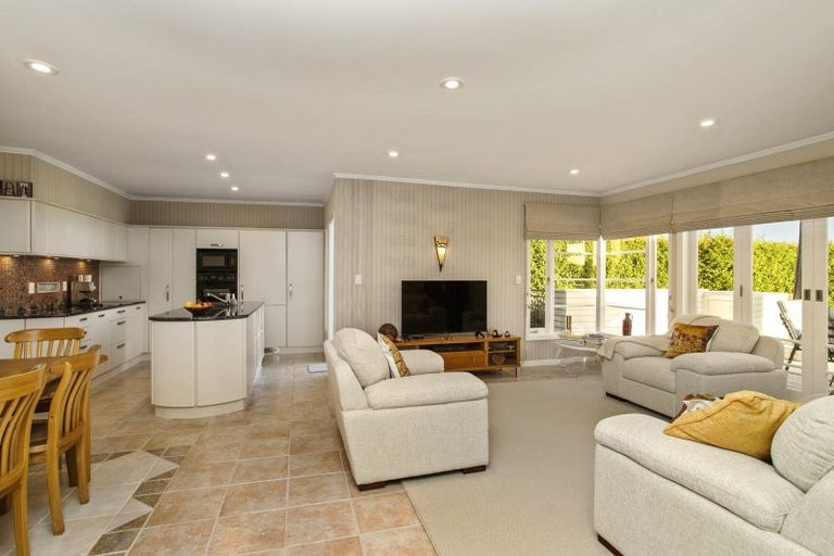 Photo of property in 378 Riddell Road, Glendowie, Auckland, 1071