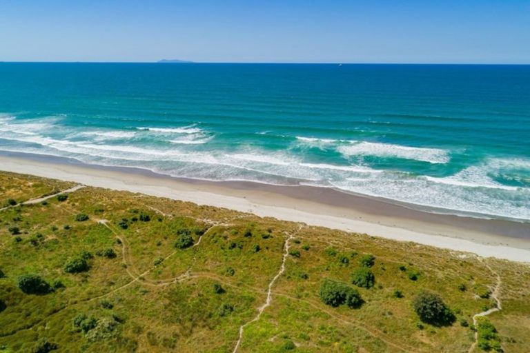Photo of property in 209 Valley Road, Mount Maunganui, 3116