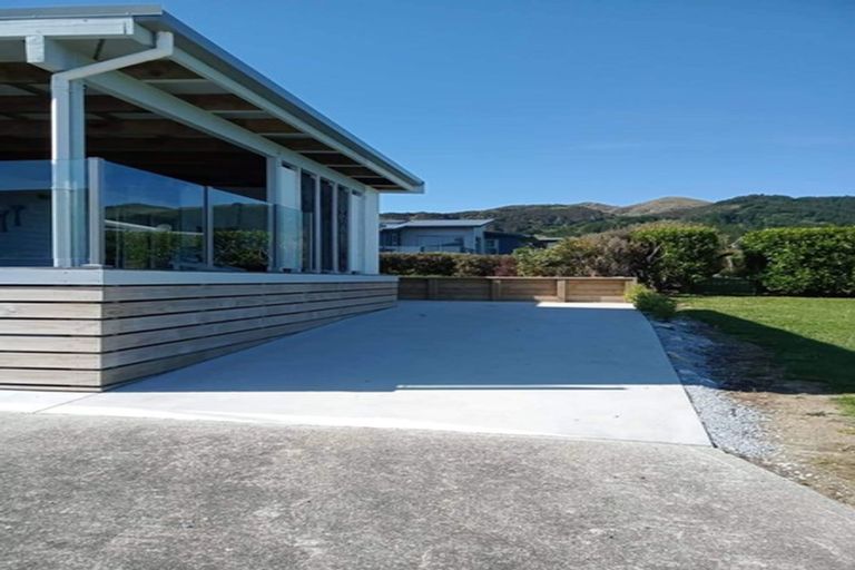 Photo of property in 12a Leisure Lane, Ligar Bay, Takaka, 7183