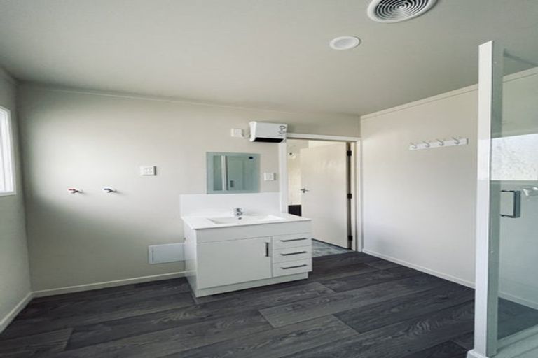 Photo of property in 12 Wellington Street, Hamilton East, Hamilton, 3216