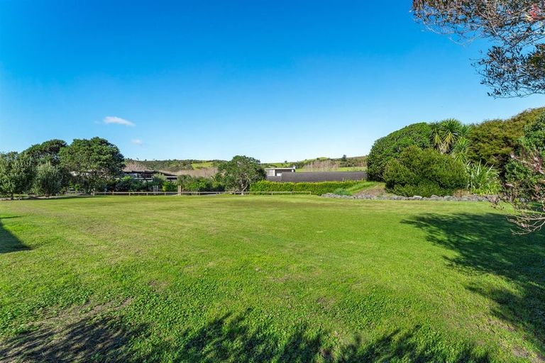 Photo of property in 233 Mangatawhiri Road, Omaha, 0986