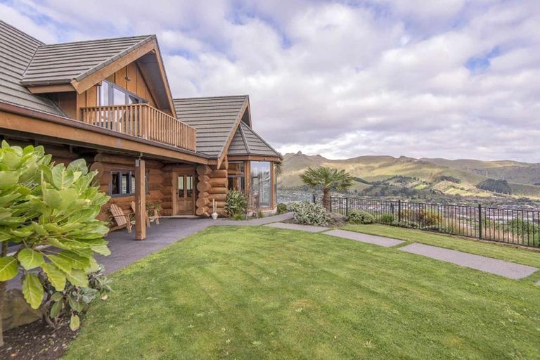 Photo of property in 5 Lapwing Lane, Mount Pleasant, Christchurch, 8081