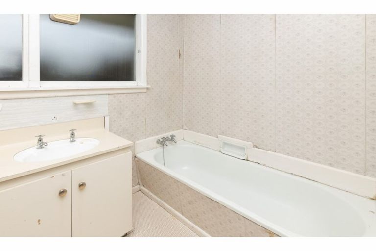 Photo of property in 34 Gladson Avenue, Sockburn, Christchurch, 8042