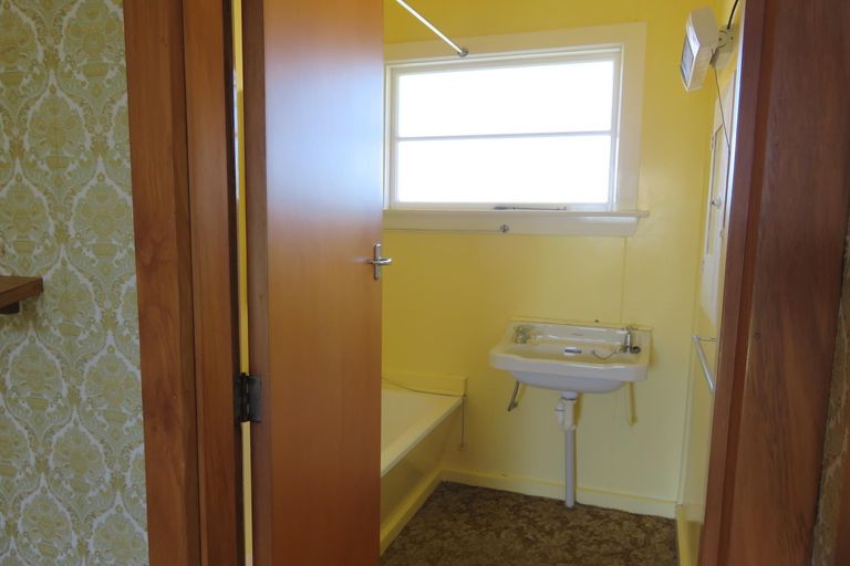 Photo of property in 8 Ormsby Street, Temuka, 7920