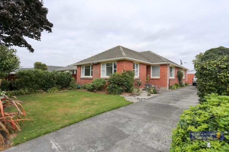 Photo of property in 11 Mottram Street, Redwood, Christchurch, 8051