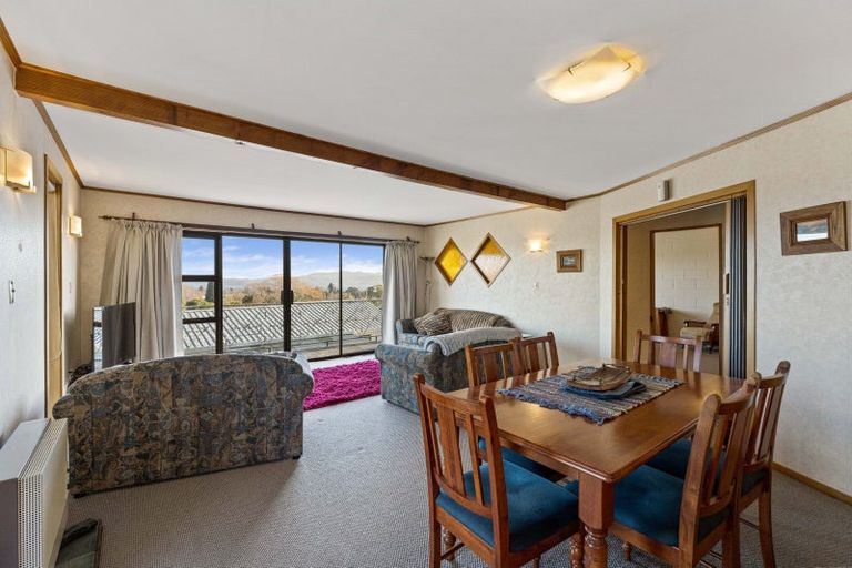 Photo of property in 25 Golders Place, Richmond Heights, Taupo, 3330