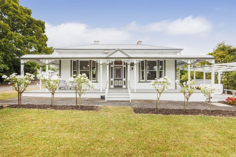 Photo of property in 9 Ranfurly Road, Feilding, 4702