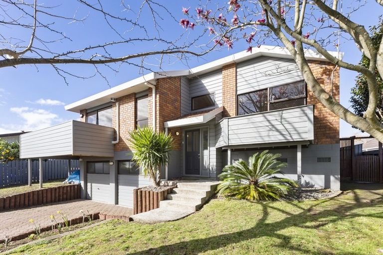 Photo of property in 10 Forrester Drive, Welcome Bay, Tauranga, 3112