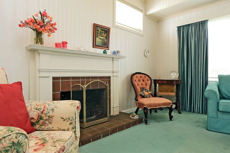 Photo of property in 6 Coleman Terrace, Hospital Hill, Napier, 4110