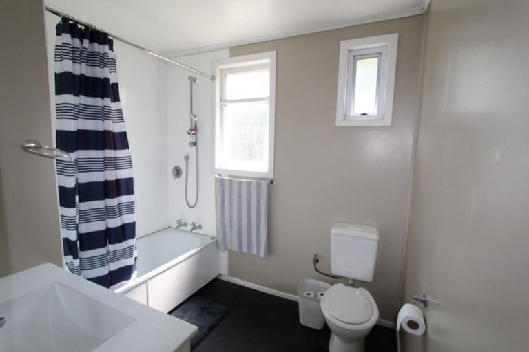 Photo of property in 244 Balmoral Drive, Tokoroa, 3420