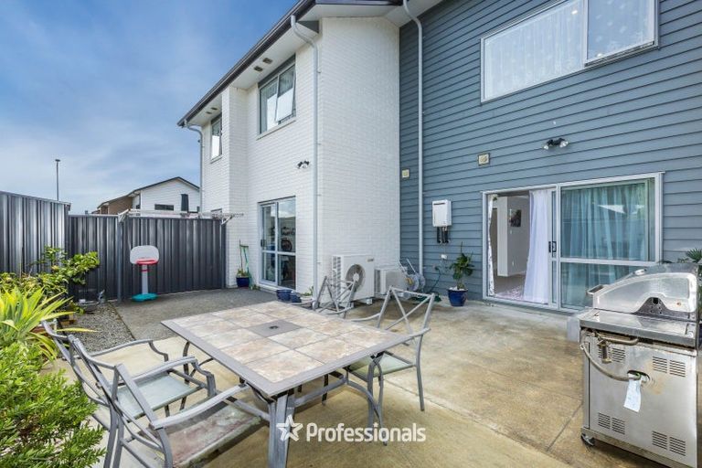 Photo of property in 5 Ashington Road, Silverstream, Upper Hutt, 5019