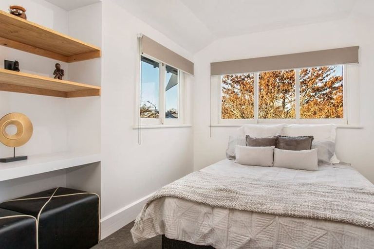 Photo of property in 28 Tui Street, Fendalton, Christchurch, 8041