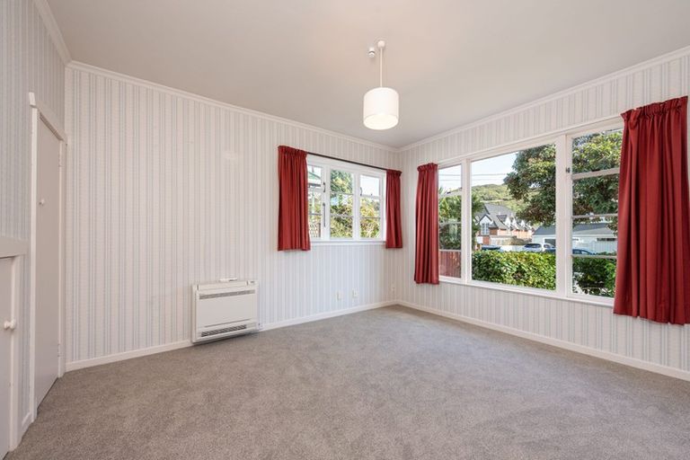 Photo of property in 65 Friend Street, Karori, Wellington, 6012