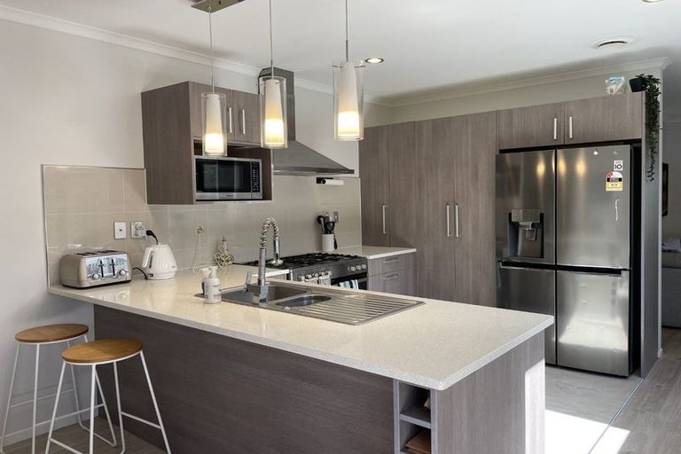 Photo of property in 23 Arranmore Drive, Flat Bush, Auckland, 2019