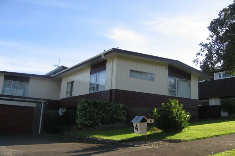 Photo of property in 4 Compass Way, Whitby, Porirua, 5024