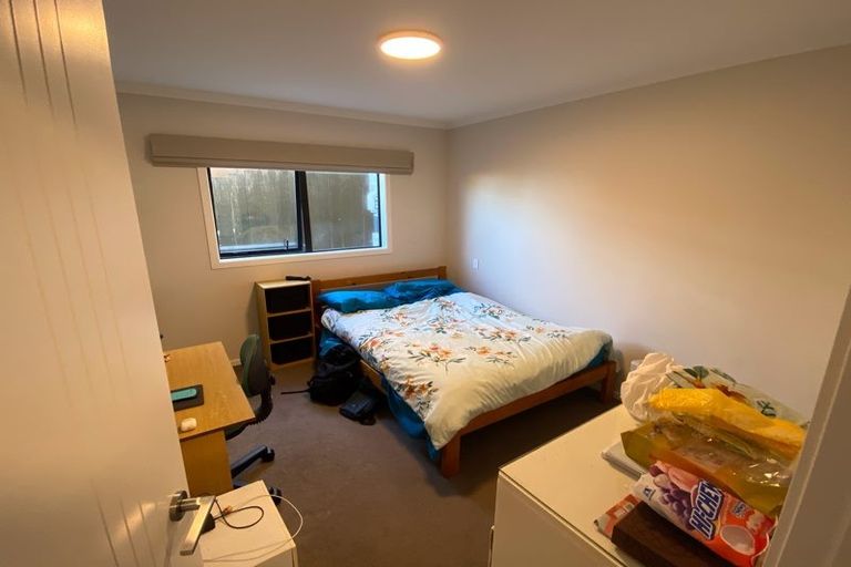 Photo of property in 927 East Coast Road, Northcross, Auckland, 0632