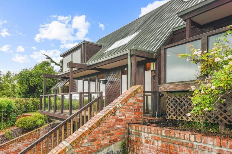 Photo of property in 202b Mount Pleasant Road, Mount Pleasant, Christchurch, 8081