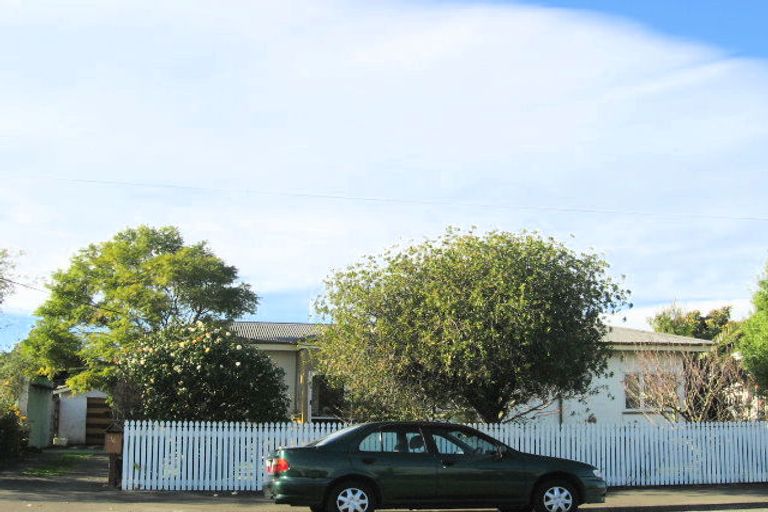 Photo of property in 14 Lee Road, Taradale, Napier, 4112