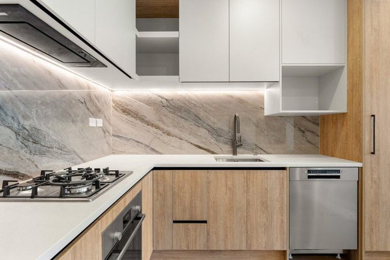 Photo of property in 24 Aituaa Road, Pukekohe, 2120