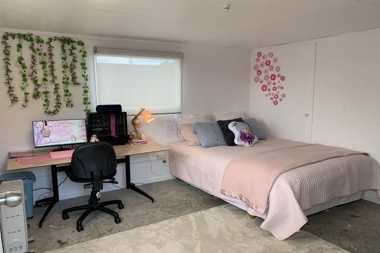 Photo of property in 66 Toi Street, Otaki Beach, Otaki, 5512