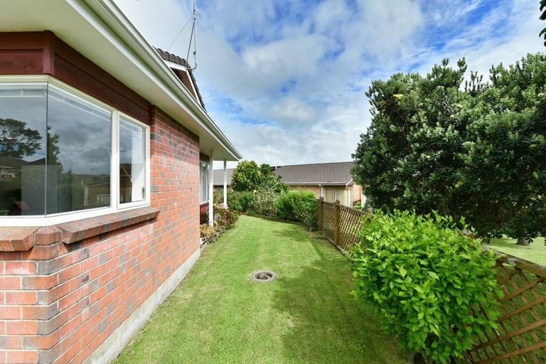 Photo of property in 26 The Grove, Red Beach, 0932