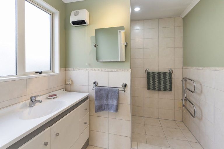Photo of property in 15 Becmead Drive, Harewood, Christchurch, 8051