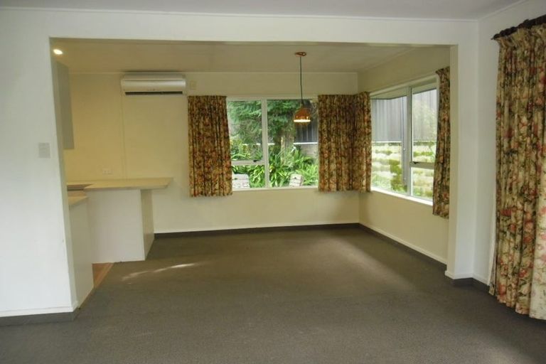 Photo of property in 34 Tokomaru Drive, Havelock North, 4130