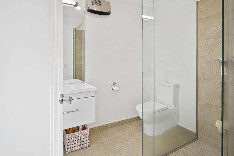 Photo of property in 18 Boysenberry Grove, Richmond, 7020