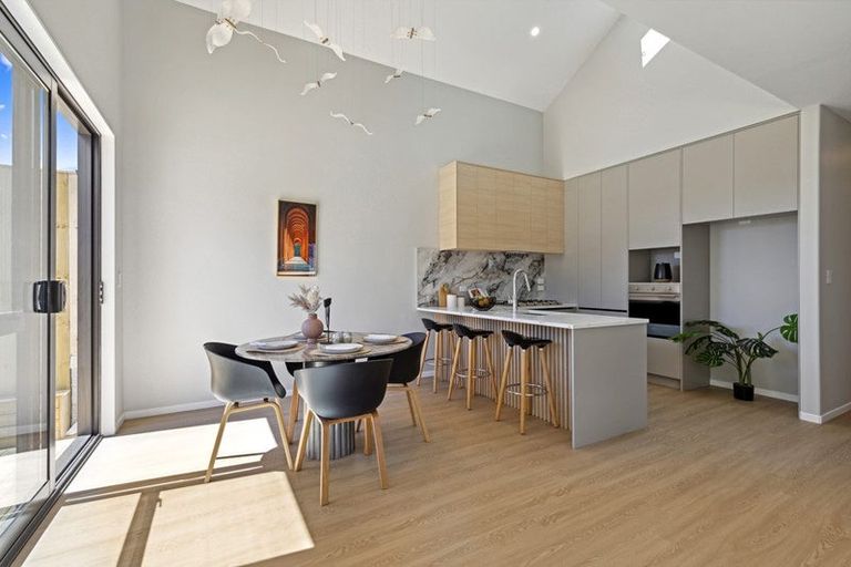 Photo of property in 46 Paretao Street, Massey, 0614