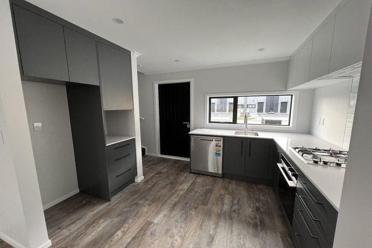 Photo of property in 4 Don Money Street, Wallaceville, Upper Hutt, 5018