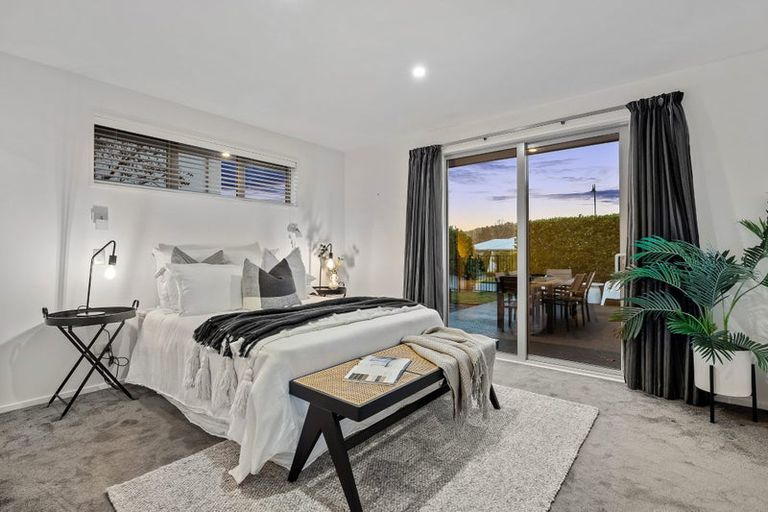 Photo of property in 40 Pentonville Close, Westmorland, Christchurch, 8025