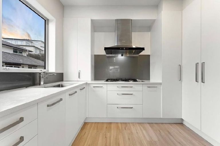 Photo of property in 120c Fairview Avenue, Fairview Heights, Auckland, 0632